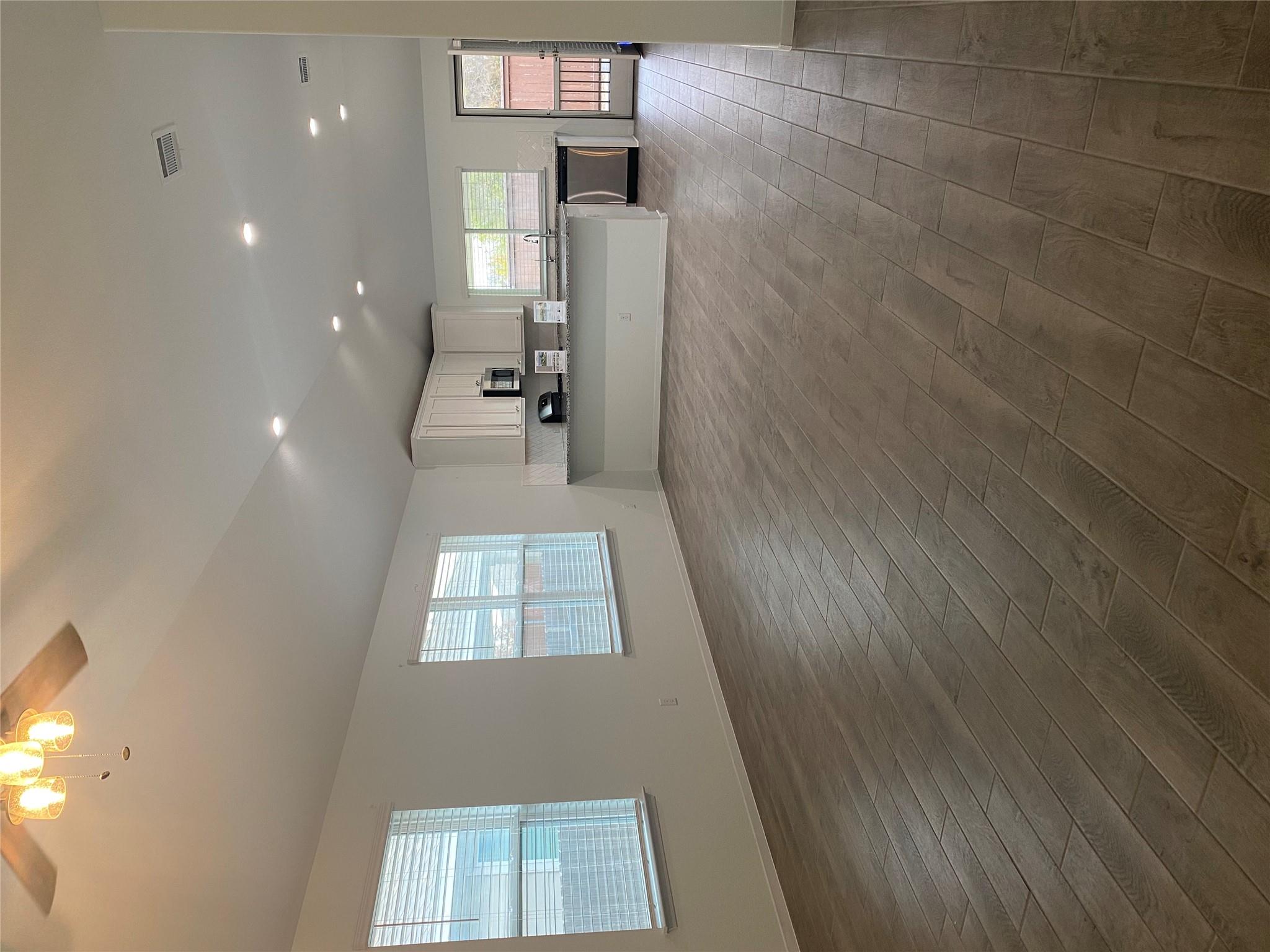 128 Riverhill Dr, Georgetown, TX 78628