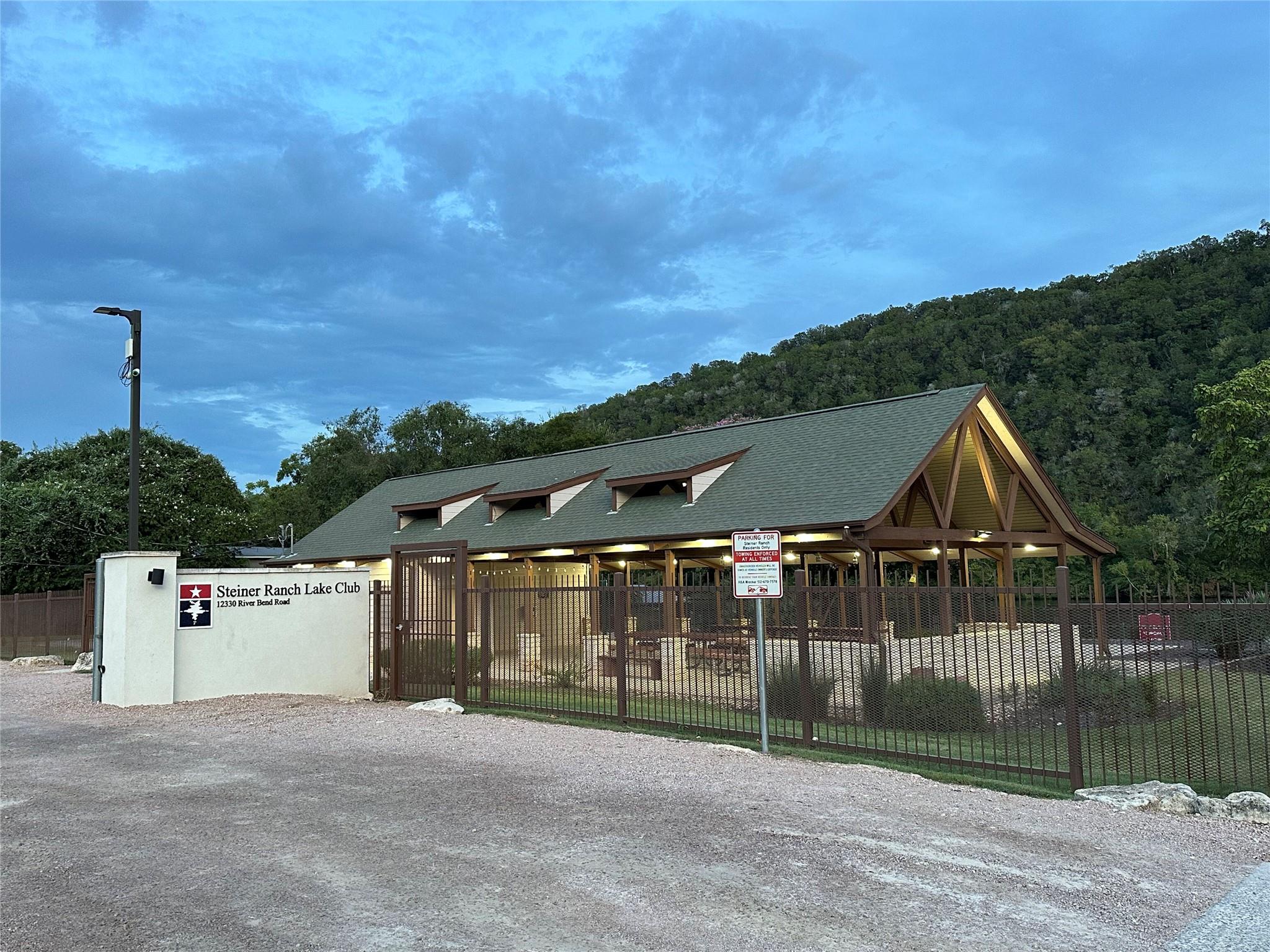 13105 Appaloosa Chase Dr, Austin, TX 78732