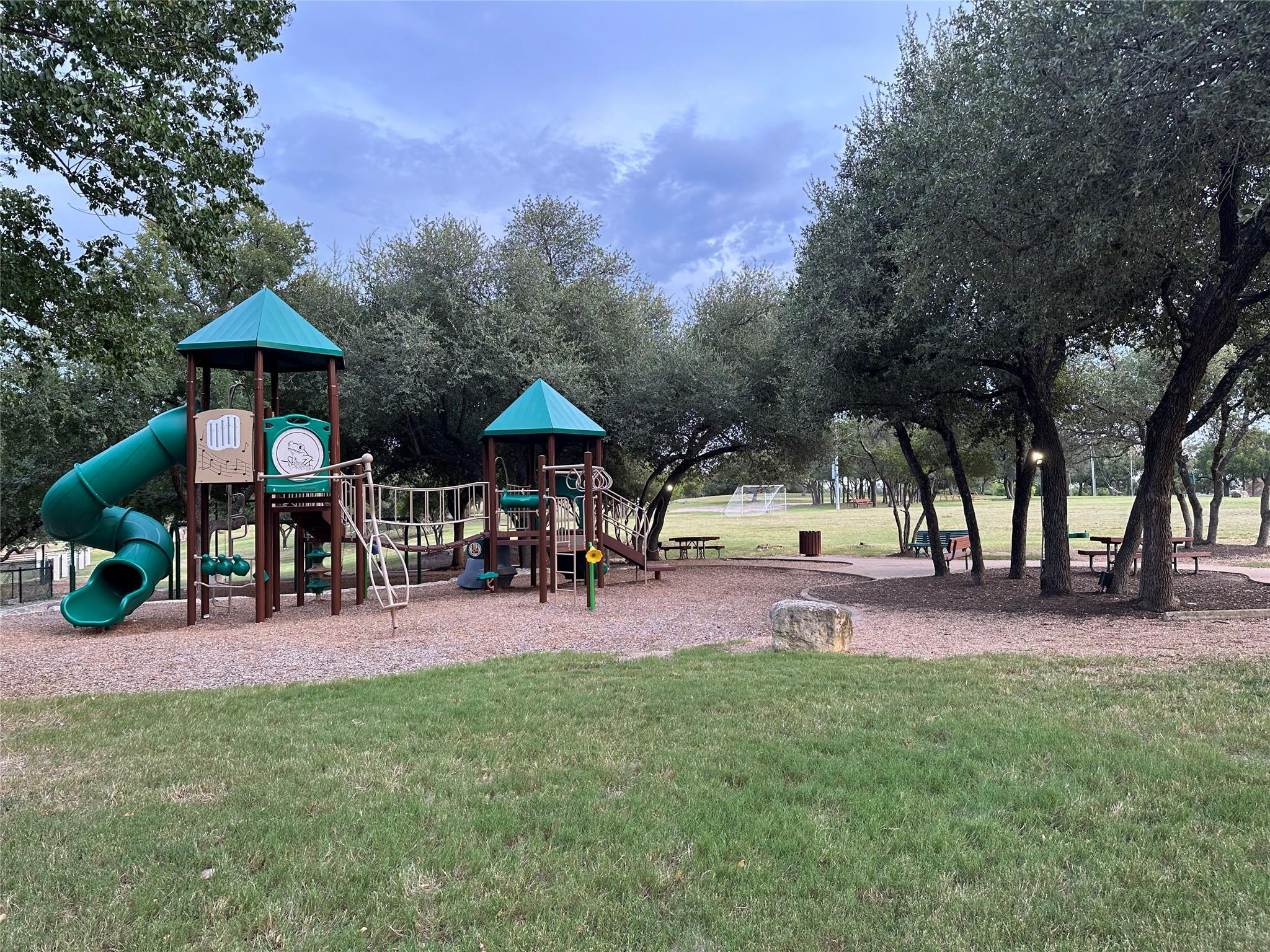 13105 Appaloosa Chase Dr, Austin, TX 78732