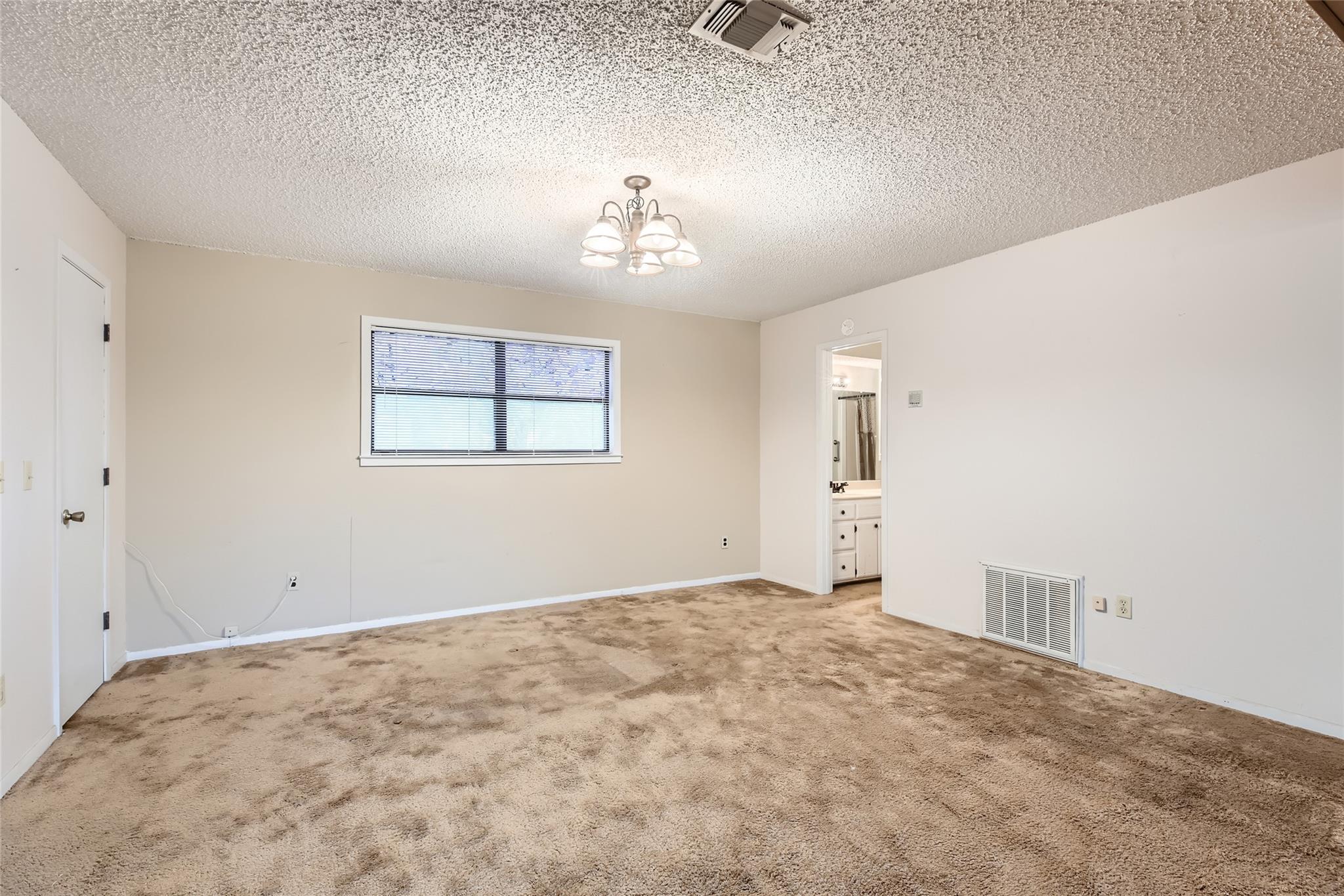 773 Lookout Dr, Canyon Lake, TX 78133