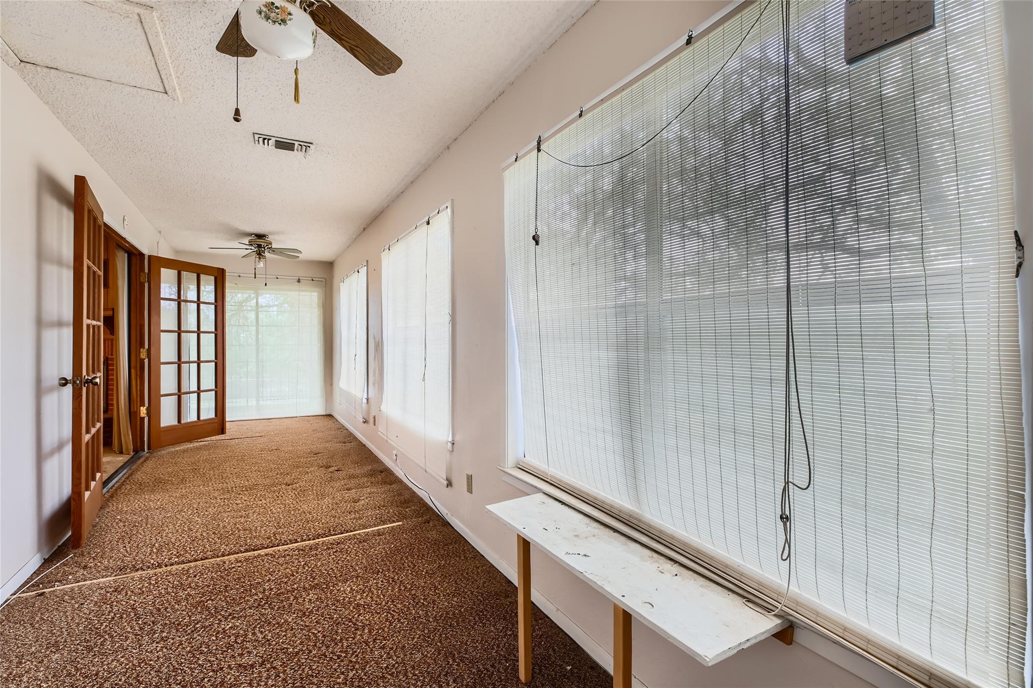 773 Lookout Dr, Canyon Lake, TX 78133