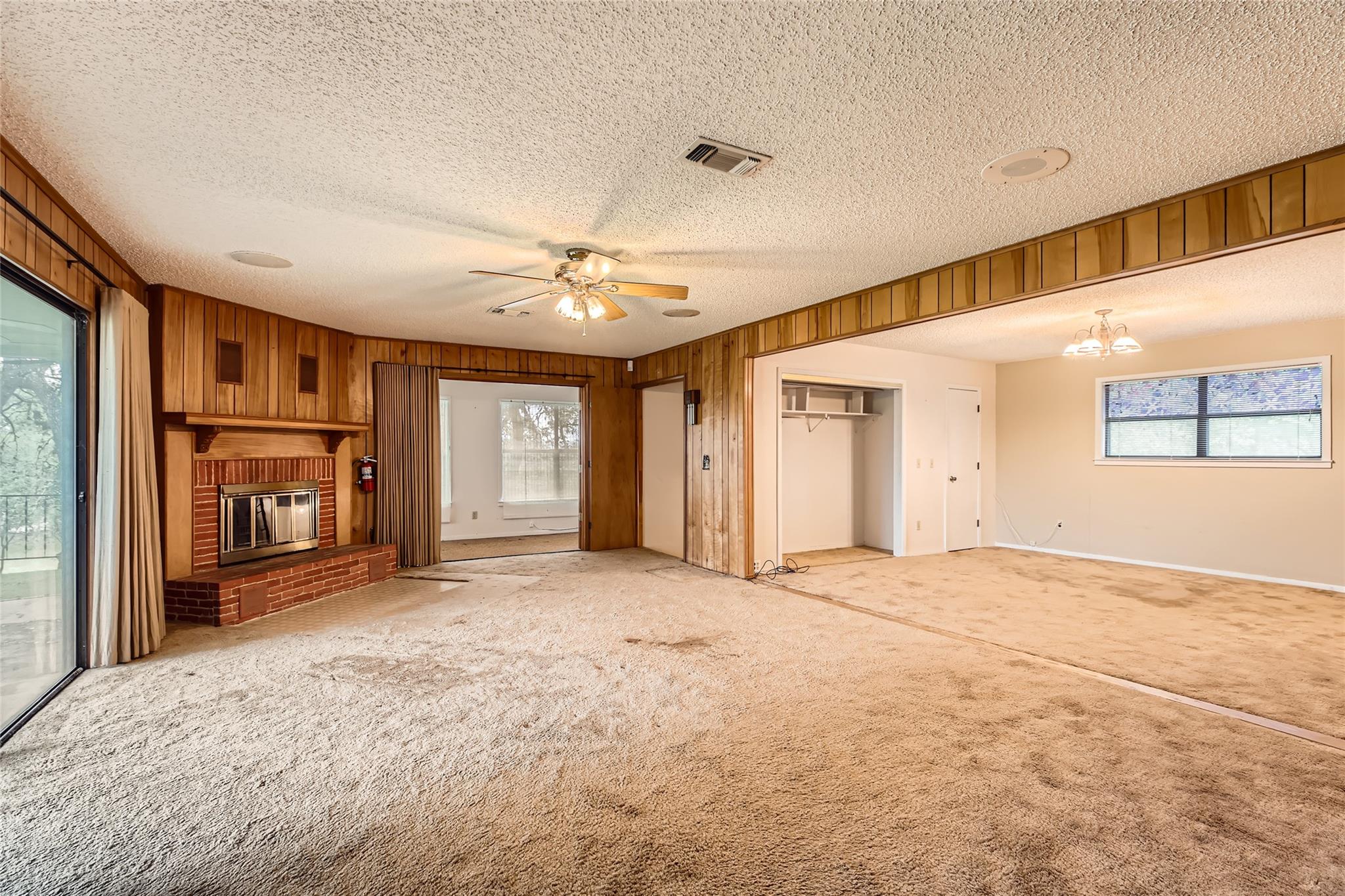 773 Lookout Dr, Canyon Lake, TX 78133