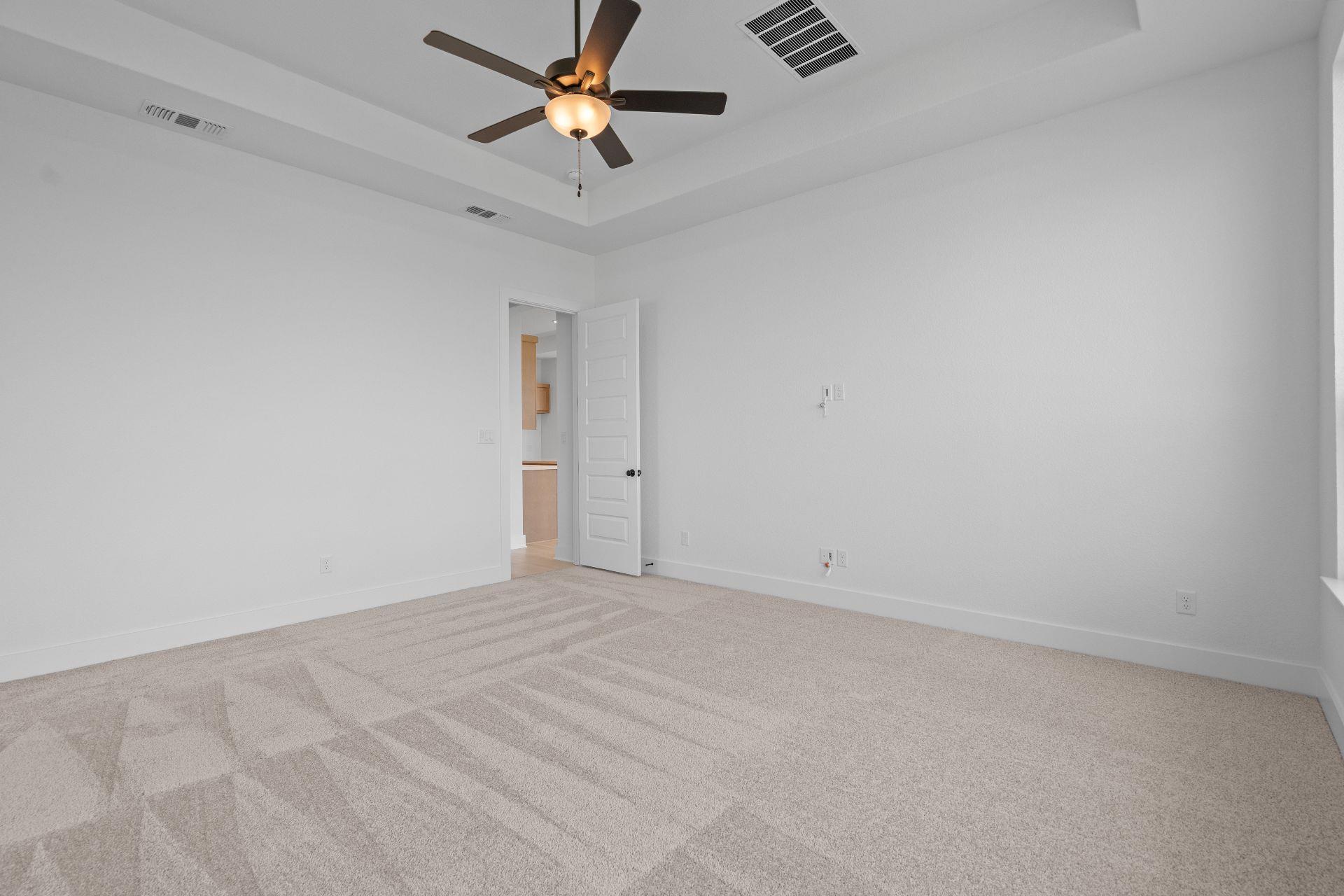 205 Clancy Dr, Liberty Hill, TX 78642