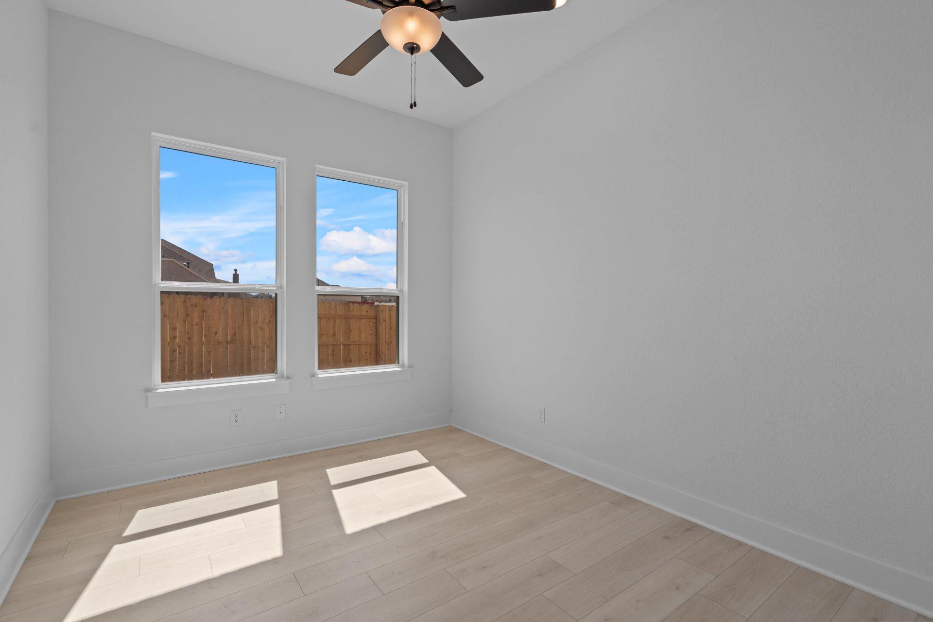 205 Clancy Dr, Liberty Hill, TX 78642