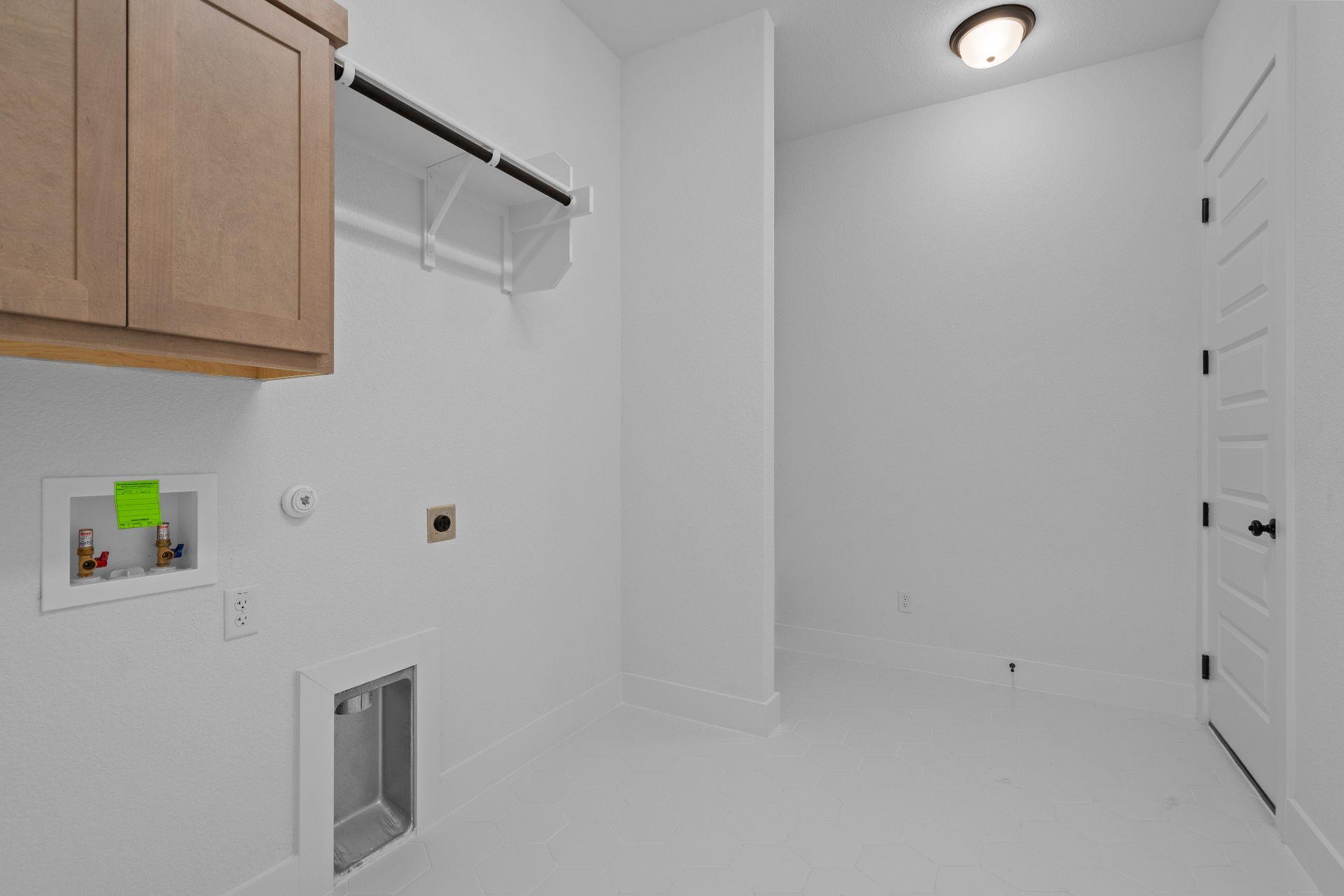 205 Clancy Dr, Liberty Hill, TX 78642