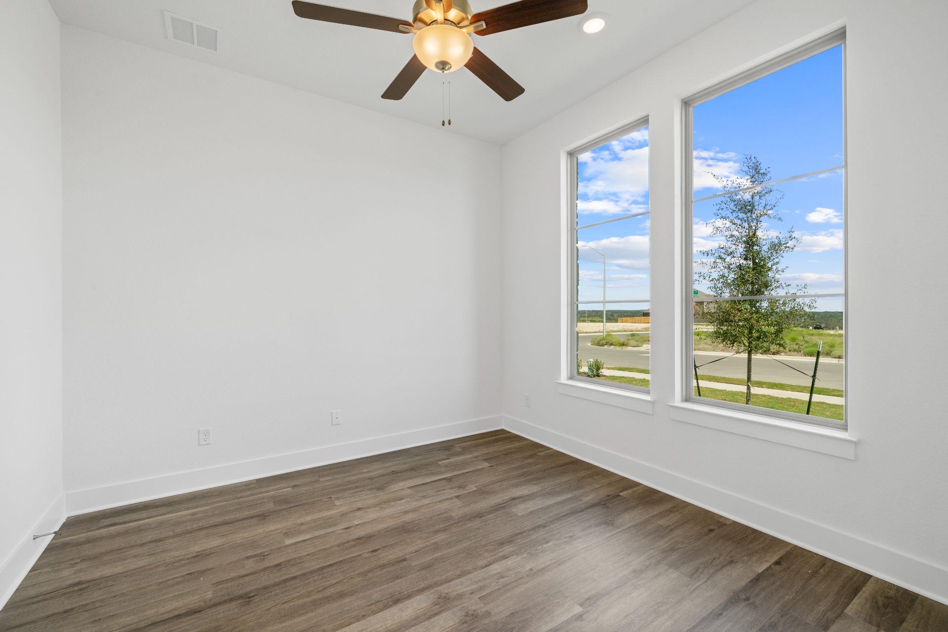 133 Clancy Dr, Liberty Hill, TX 78642