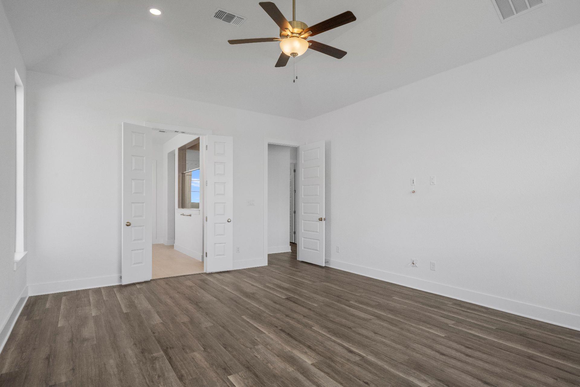 133 Clancy Dr, Liberty Hill, TX 78642