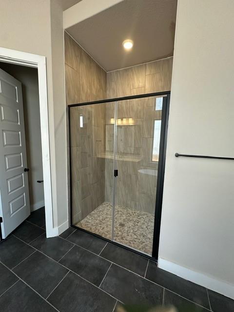 812 S Hemingway Loop, Liberty Hill, TX 78642