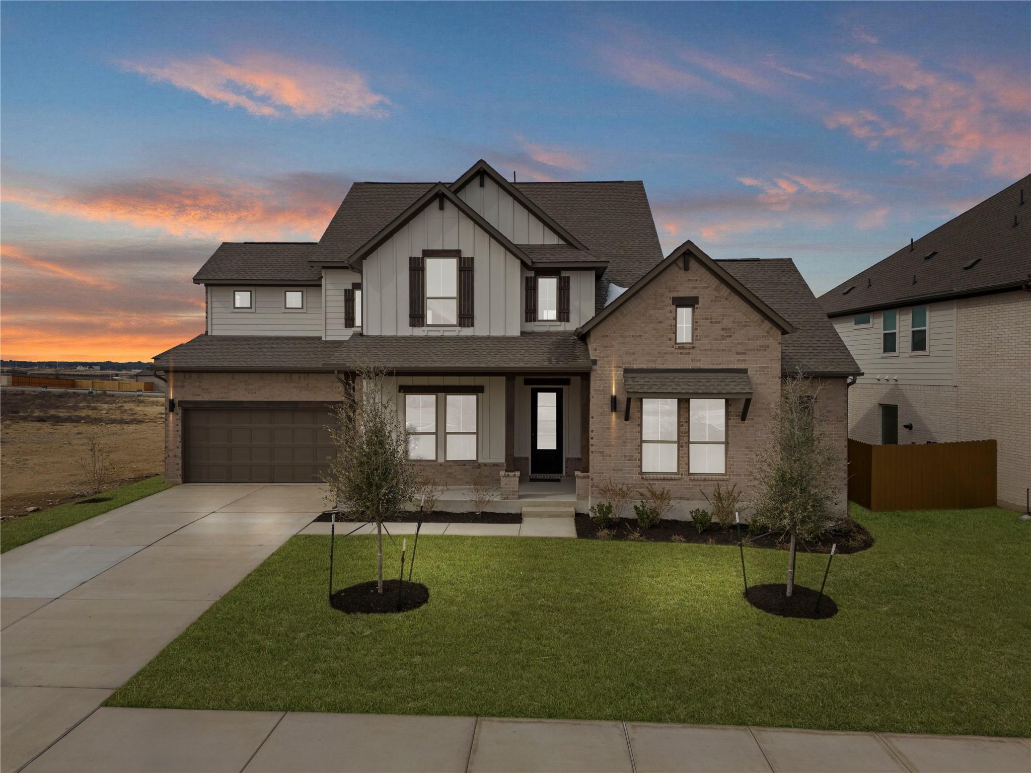 812 S Hemingway Loop, Liberty Hill, TX 78642