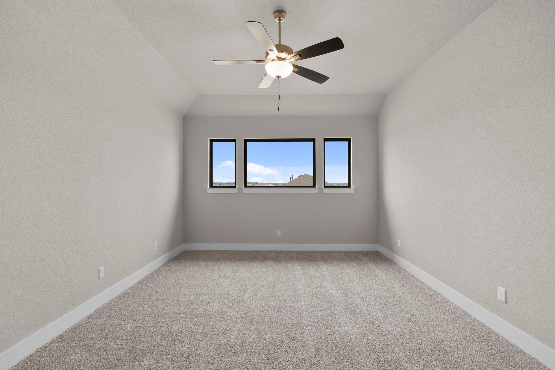 812 S Hemingway Loop, Liberty Hill, TX 78642