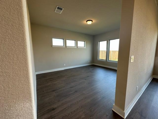 812 S Hemingway Loop, Liberty Hill, TX 78642