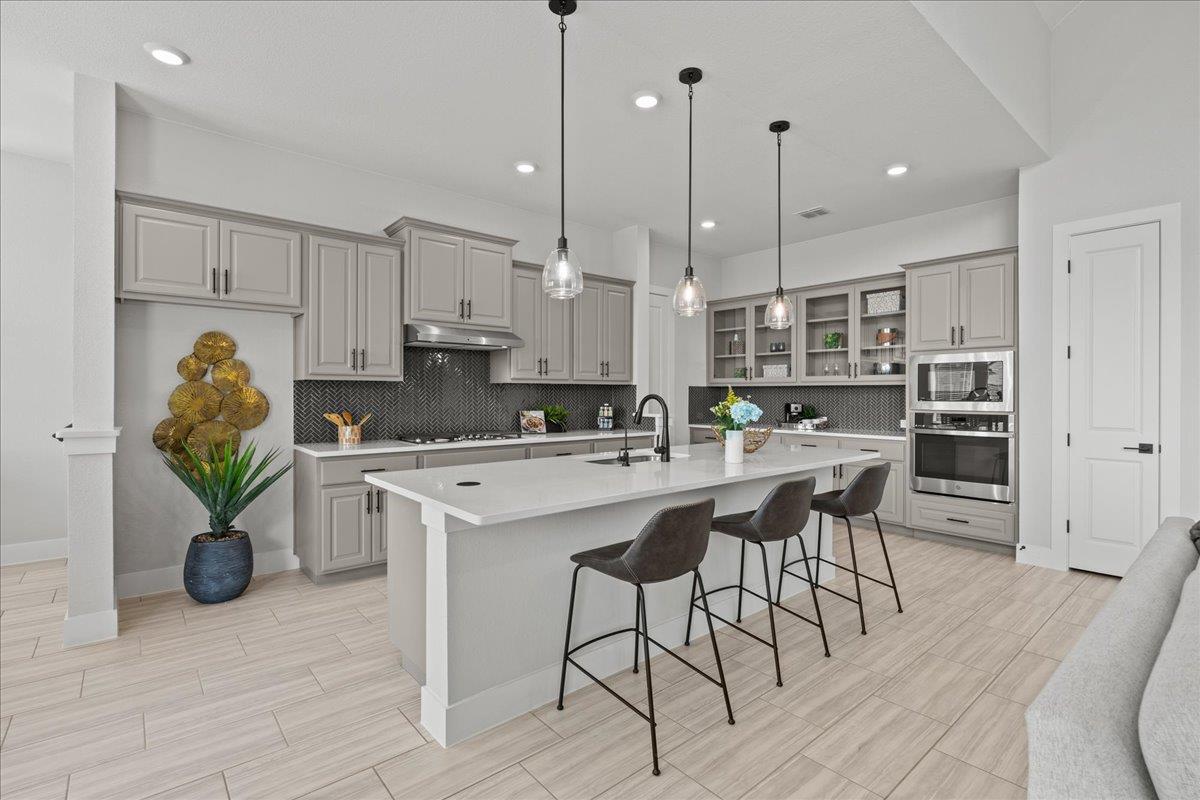 163 Lily Pad Lane, Kyle, TX 78640