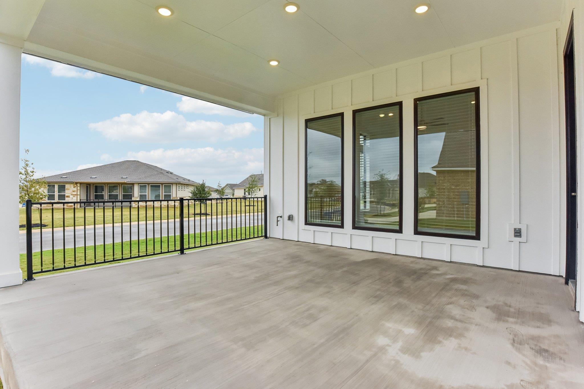 104 Olive Blossom Trl, San Marcos, TX 78666