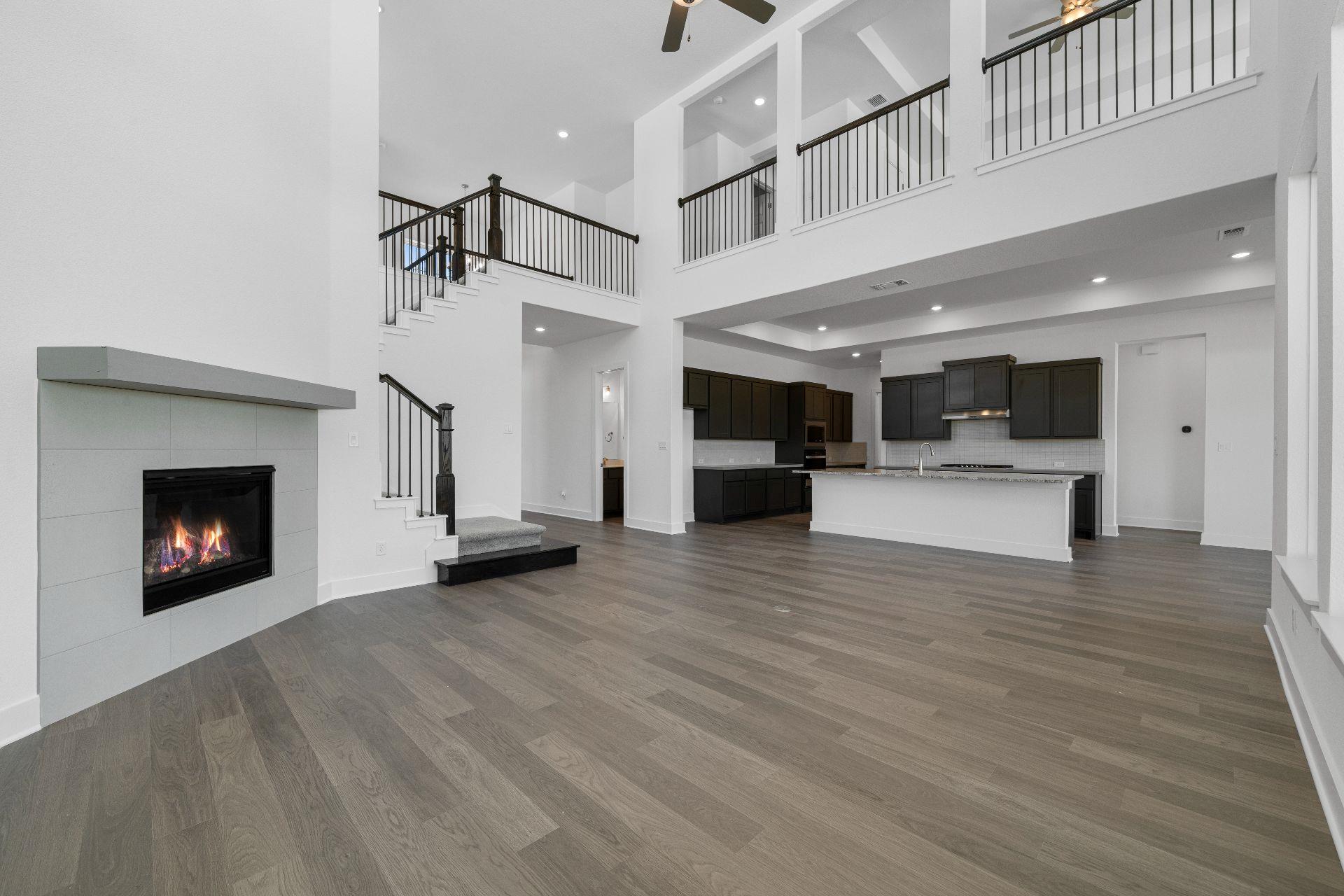 820 S Hemingway Loop, Liberty Hill, TX 78642