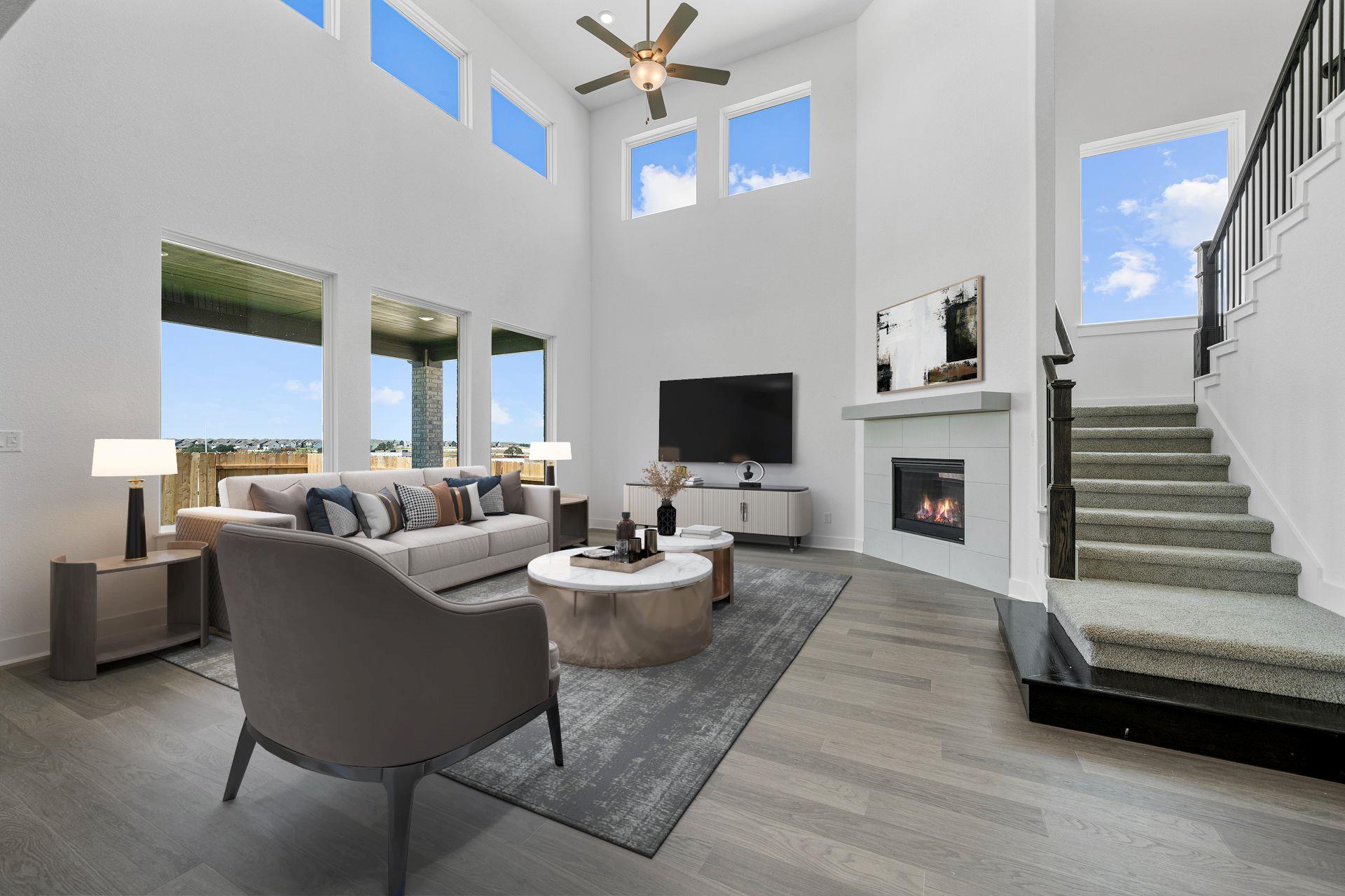 820 S Hemingway Loop, Liberty Hill, TX 78642