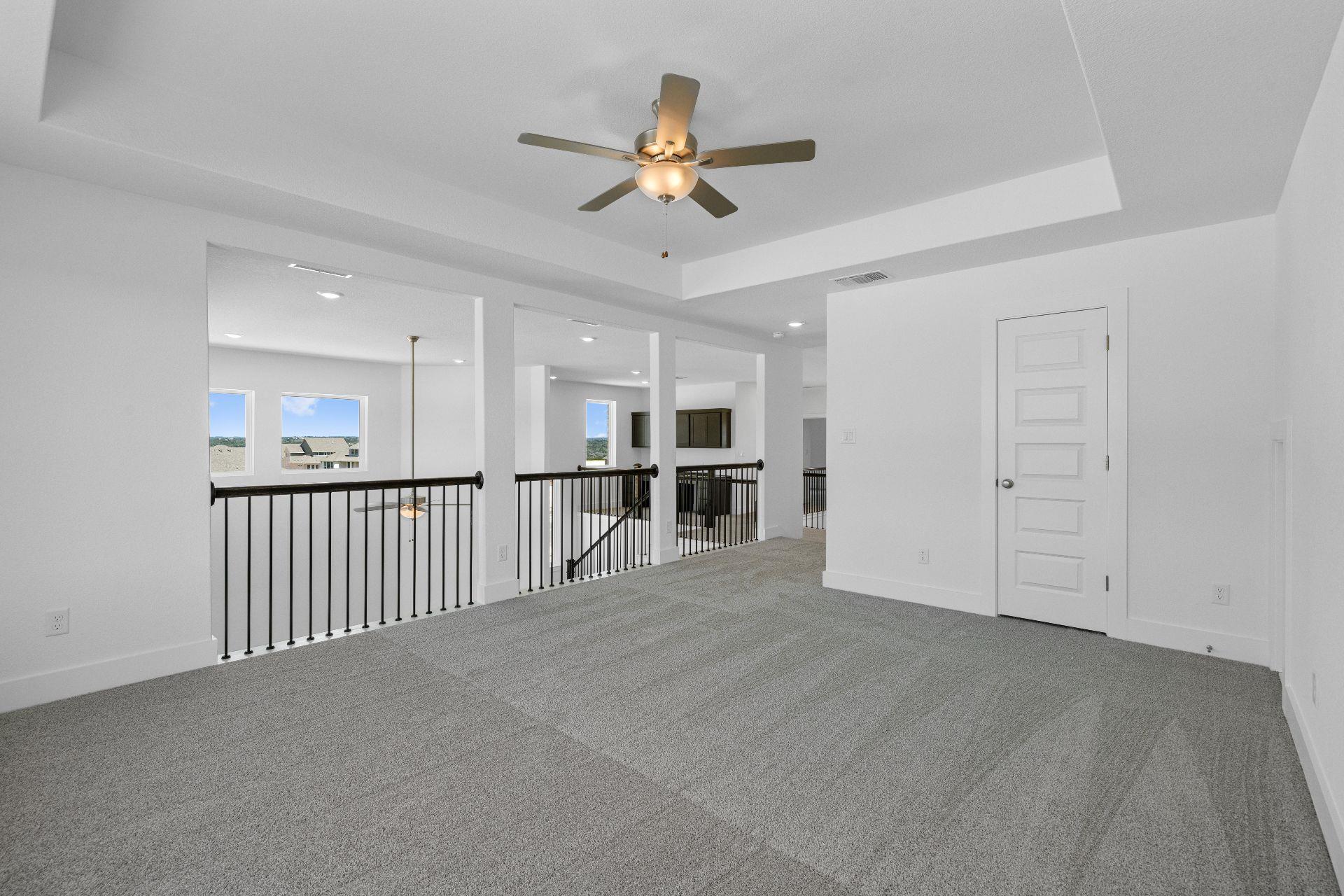 820 S Hemingway Loop, Liberty Hill, TX 78642