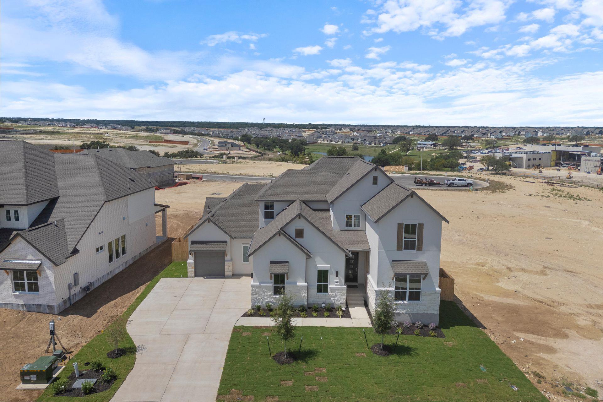 820 S Hemingway Loop, Liberty Hill, TX 78642