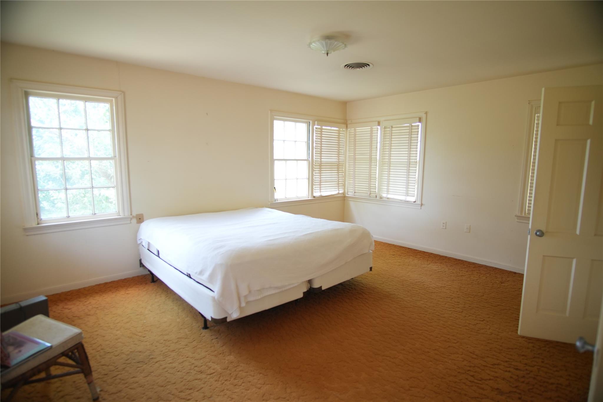 17137 County Road 319, Navasota, TX 77868