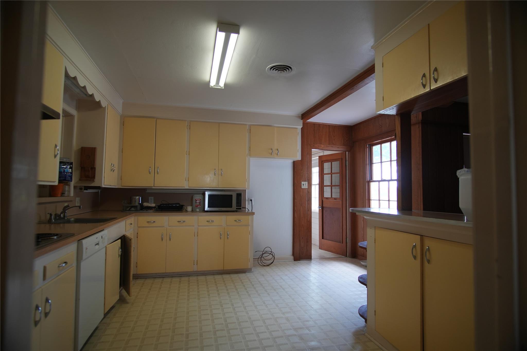 17137 County Road 319, Navasota, TX 77868