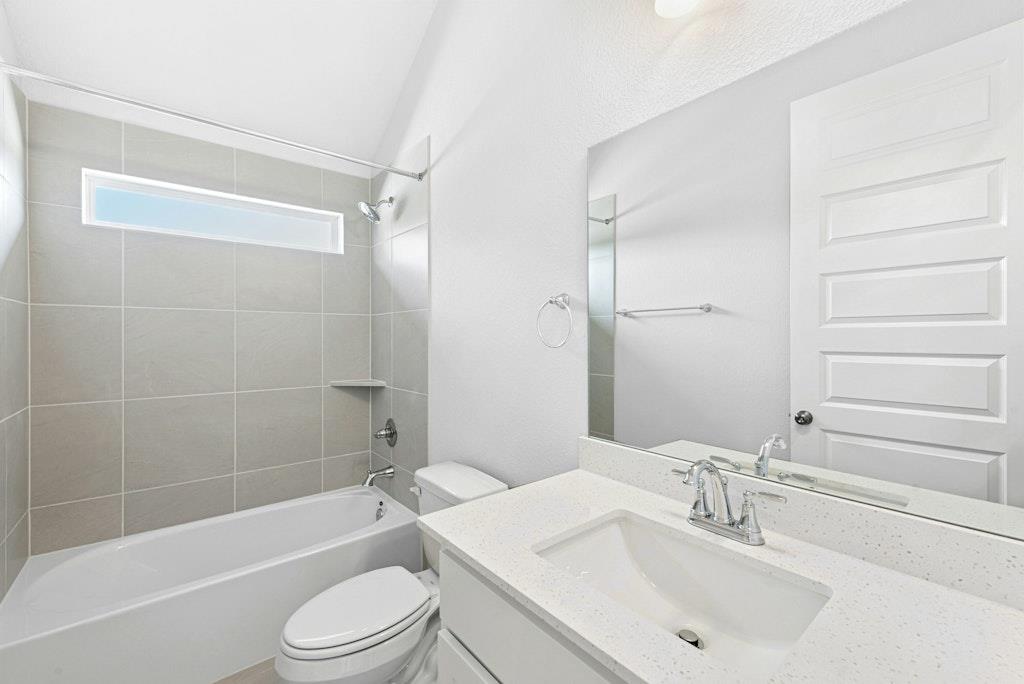 110 Salado Creek Trl, Bastrop, TX 78602