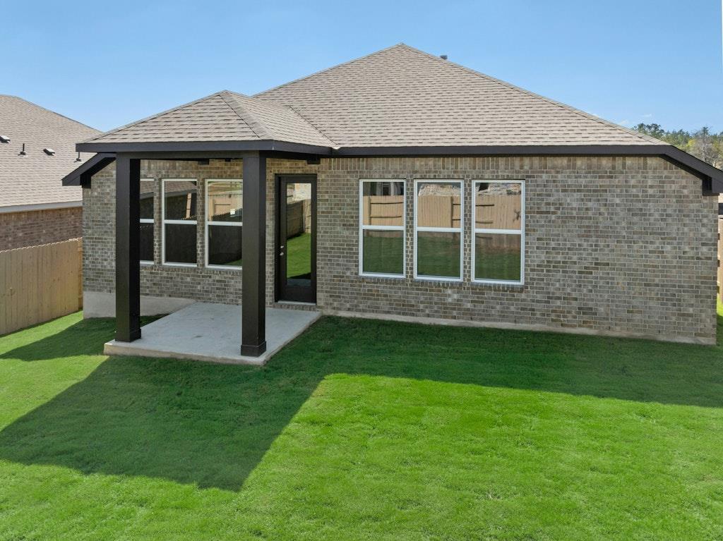 110 Salado Creek Trl, Bastrop, TX 78602