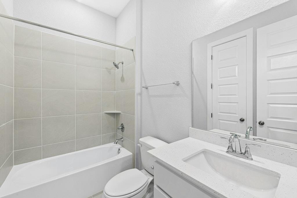 110 Salado Creek Trl, Bastrop, TX 78602