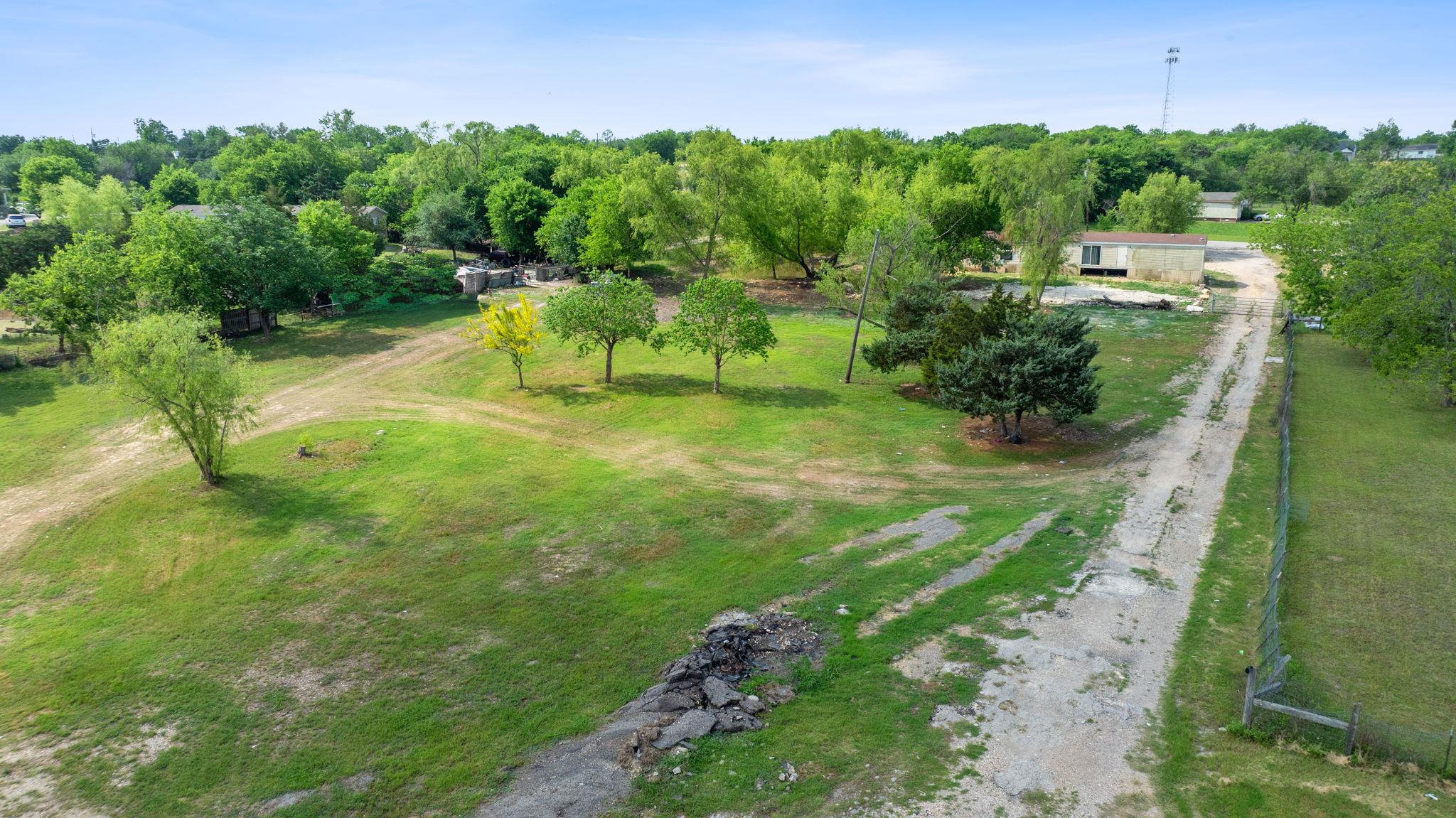 9900 Shively Ln, Austin, TX 78747