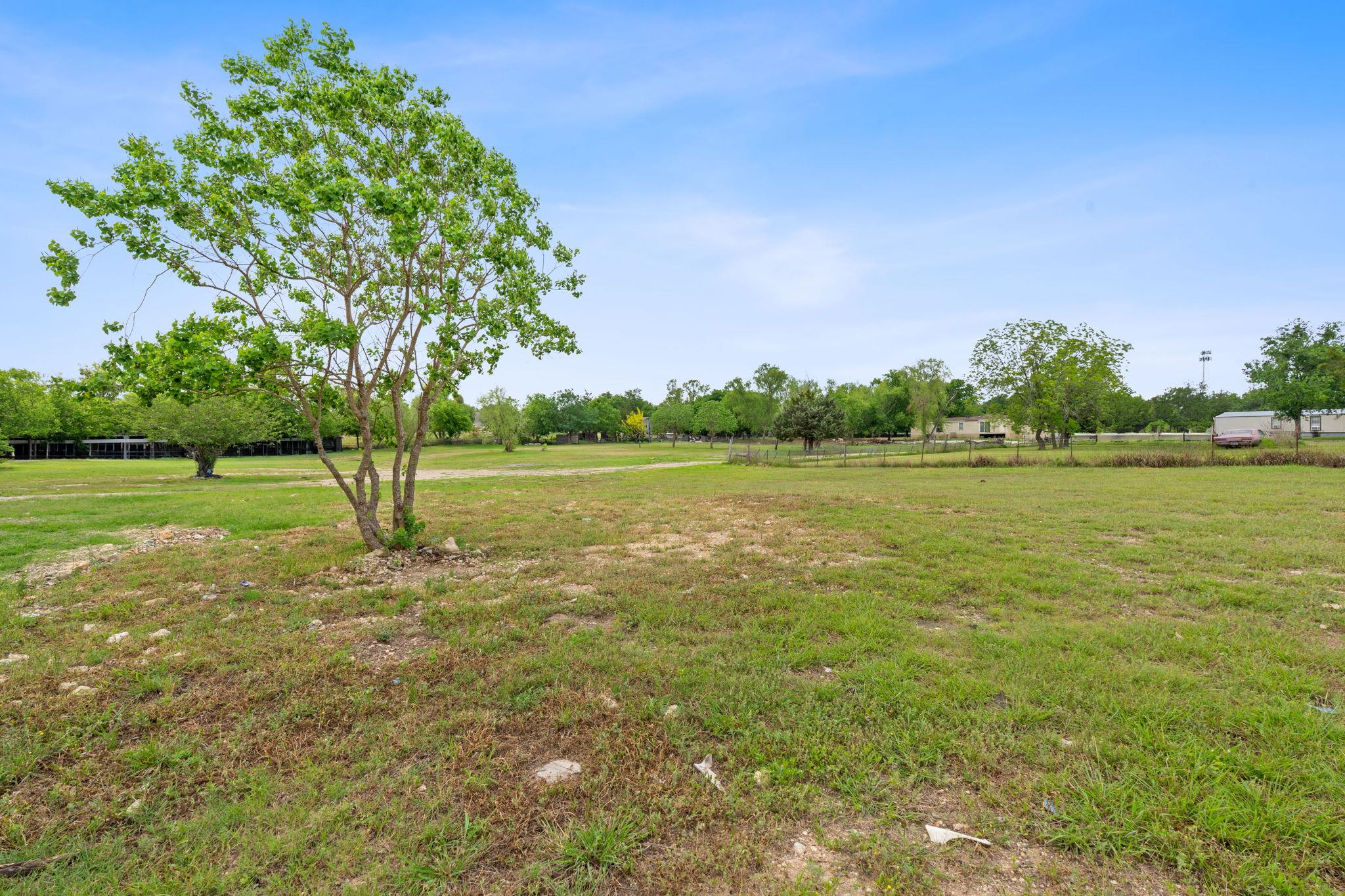 9900 Shively Ln, Austin, TX 78747