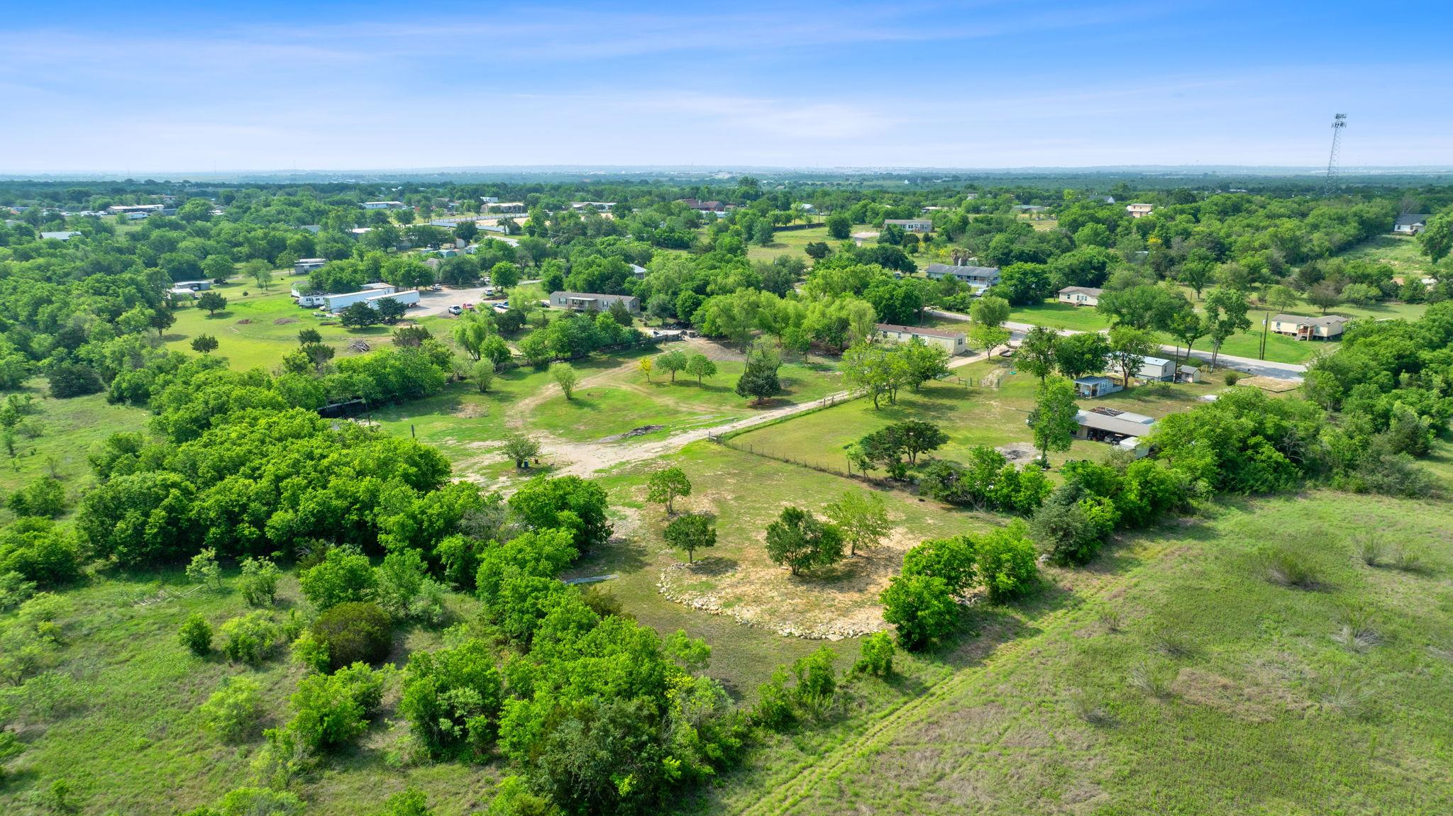9900 Shively Ln, Austin, TX 78747