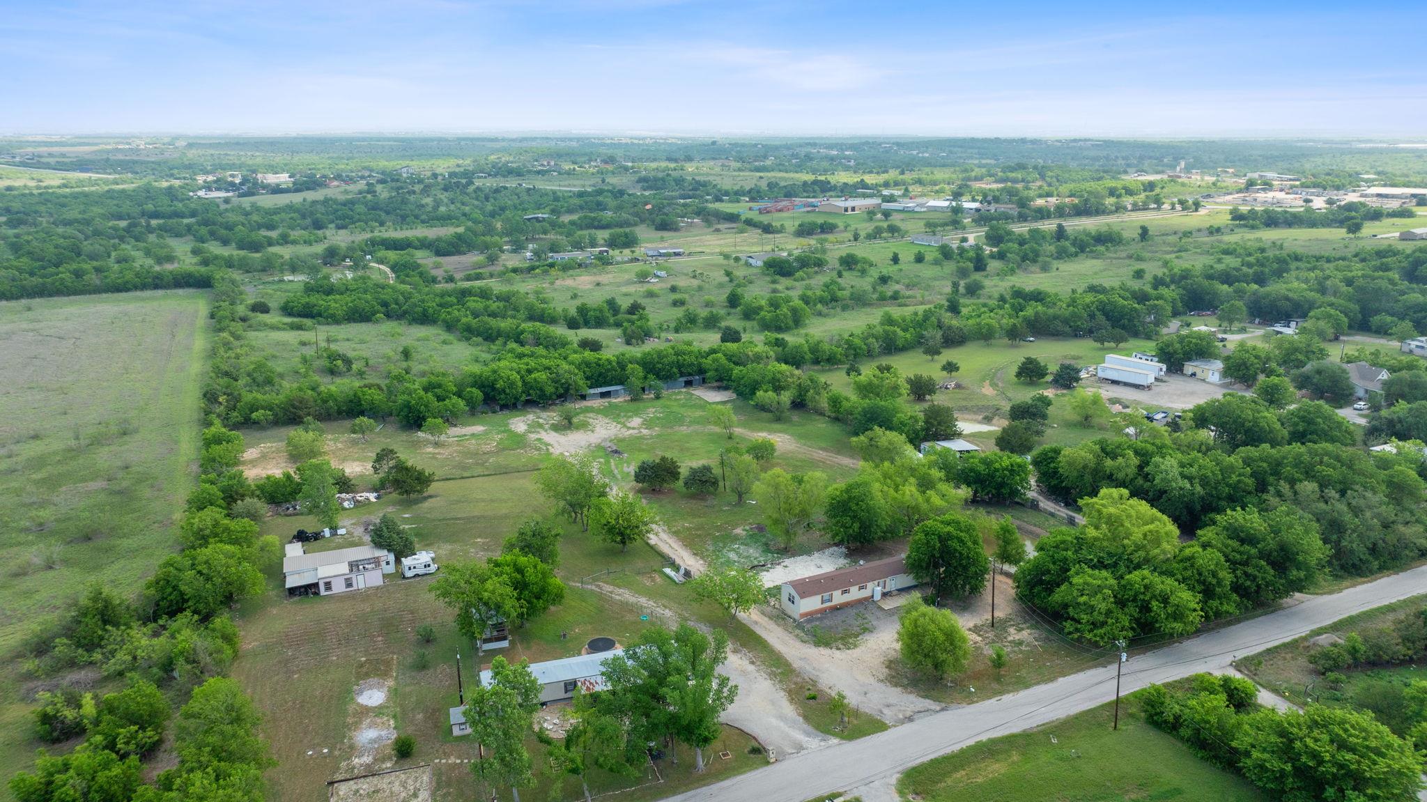 9900 Shively Ln, Austin, TX 78747
