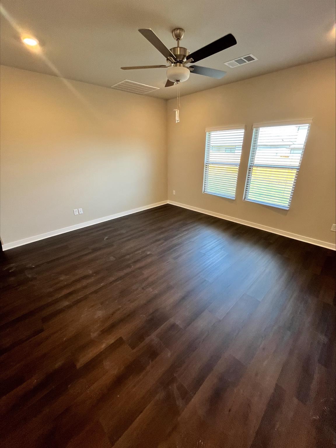 301 Memita Rd, Jarrell, TX 76537