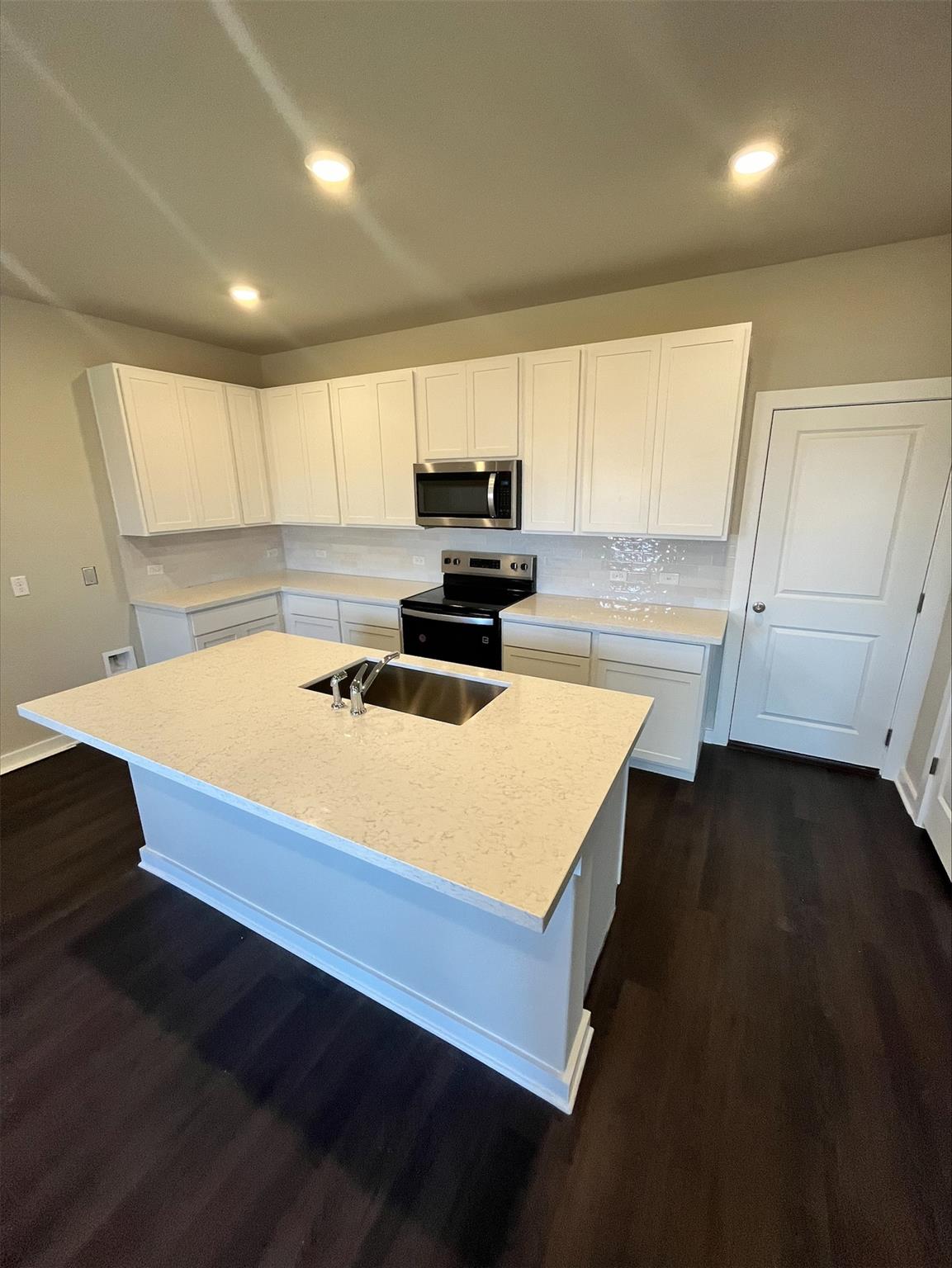 301 Memita Rd, Jarrell, TX 76537