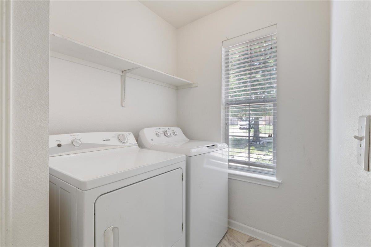 21223 Byerly Turk Dr, Pflugerville, TX 78660