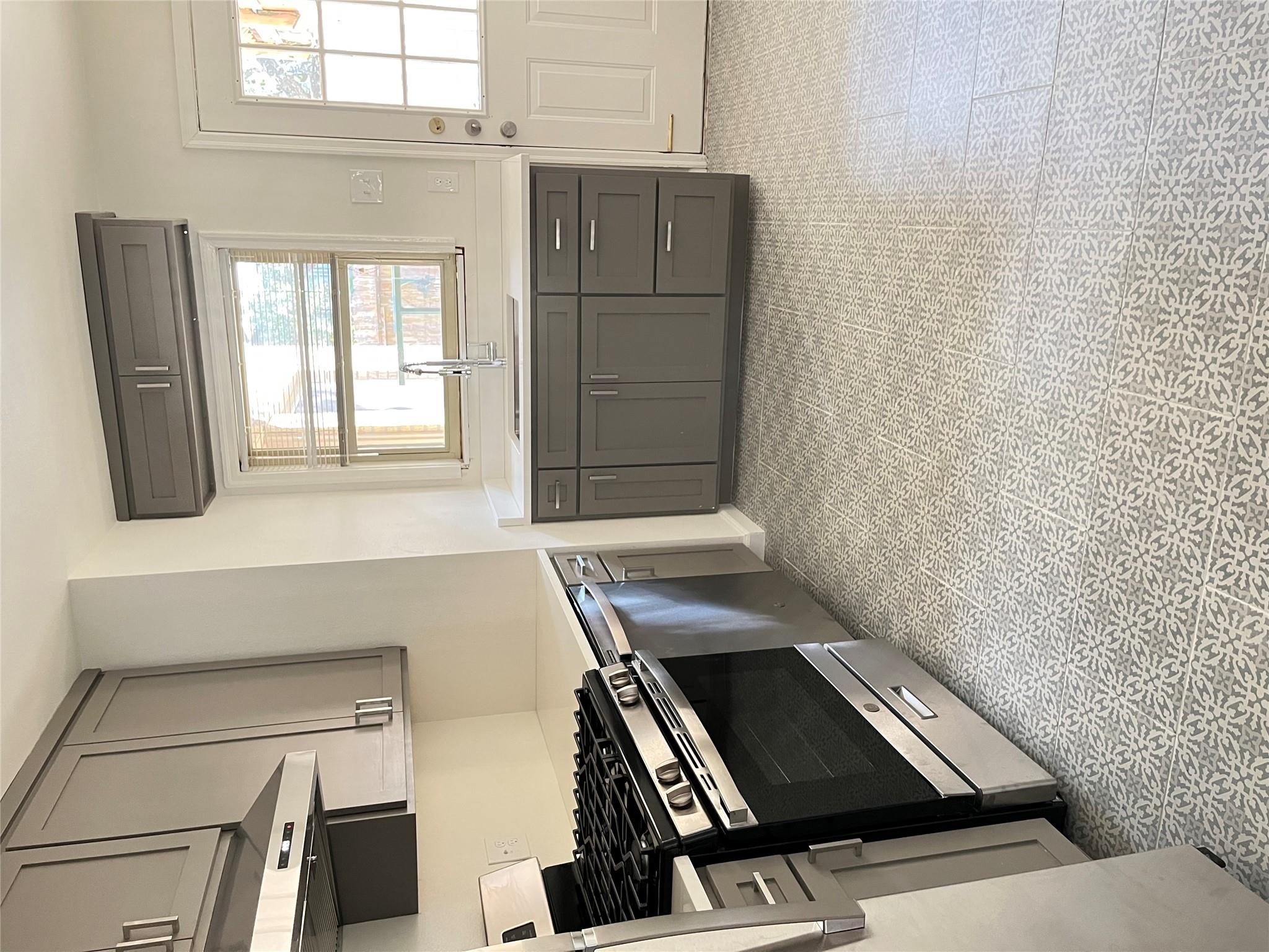 1409 Enfield Rd, Austin, TX 78703