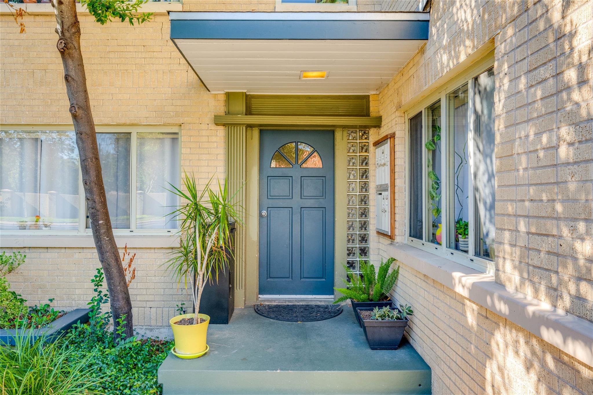1409 Enfield Rd, Austin, TX 78703
