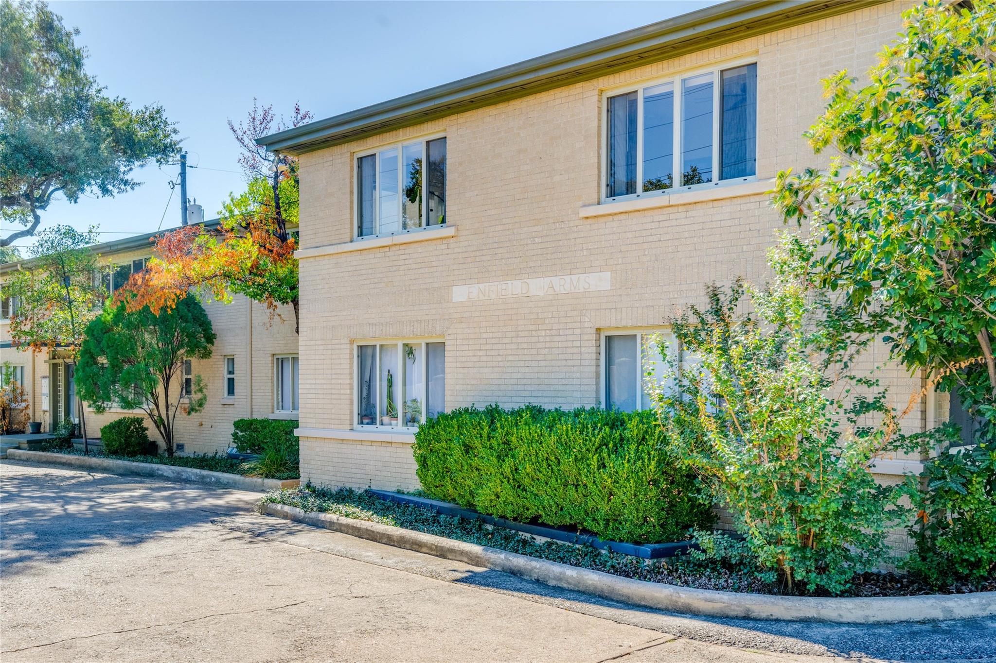 1409 Enfield Rd, Austin, TX 78703