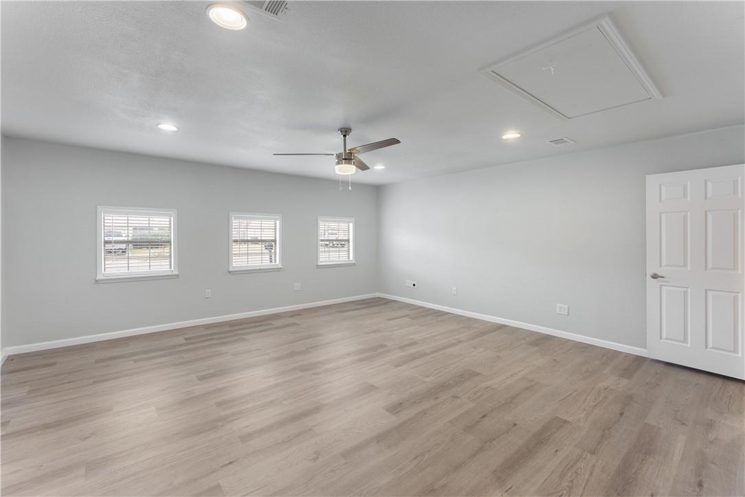 707 E Central Dr, Georgetown, TX 78628