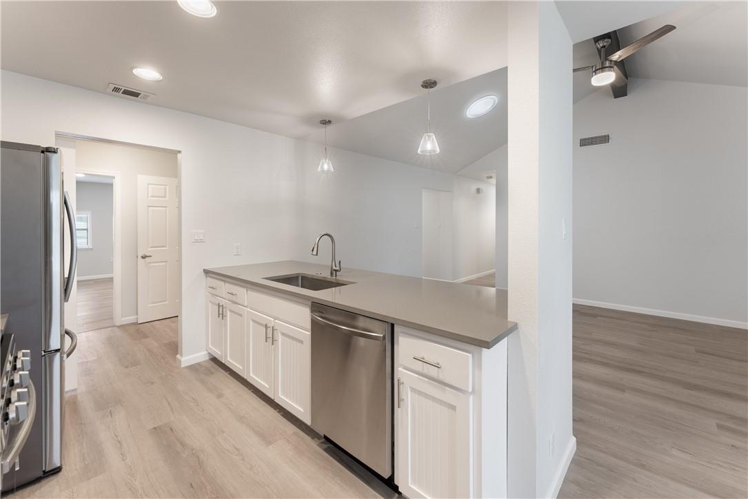 707 E Central Dr, Georgetown, TX 78628