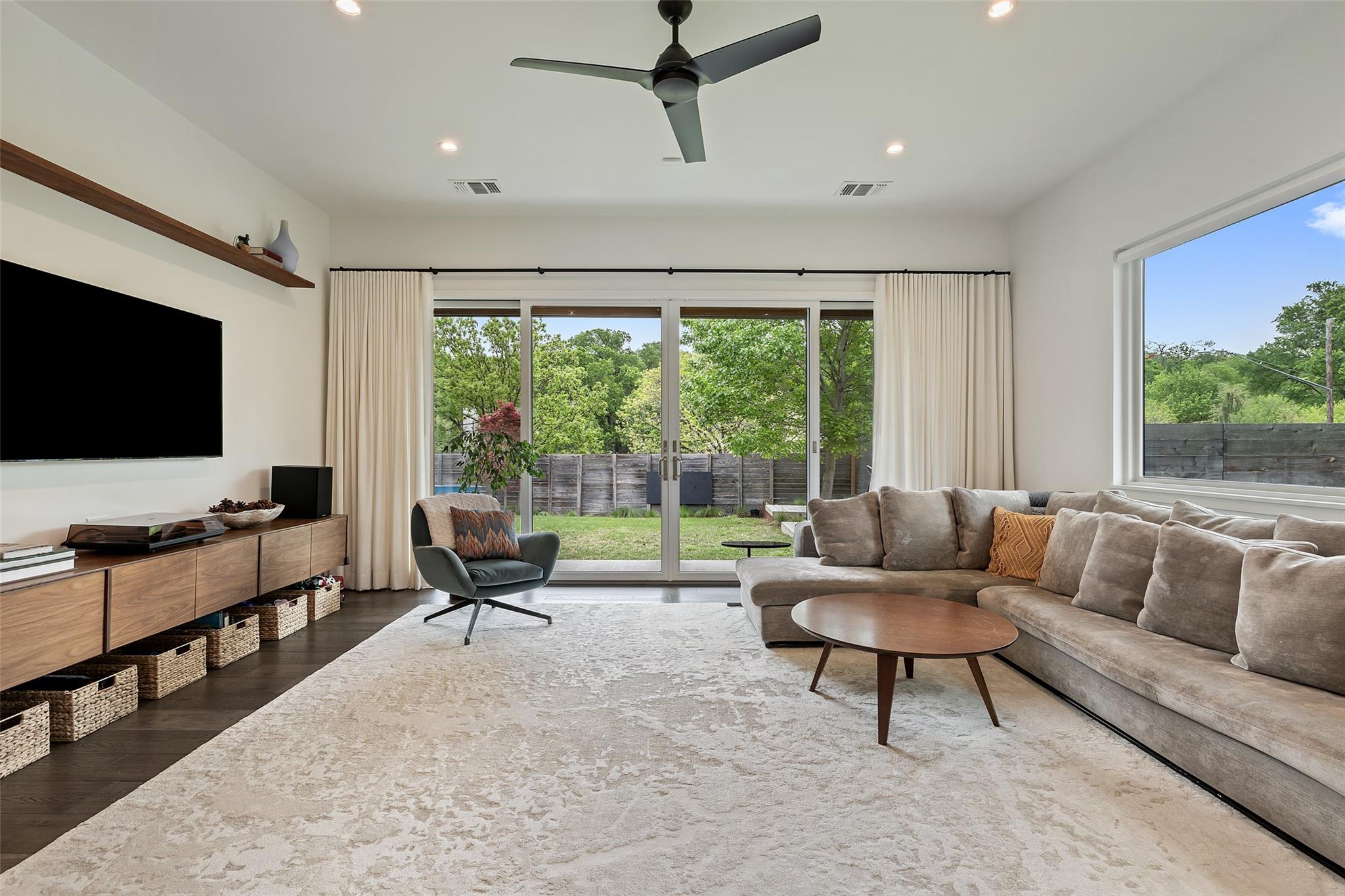 2500 Cedarview Dr, Austin, TX 78704