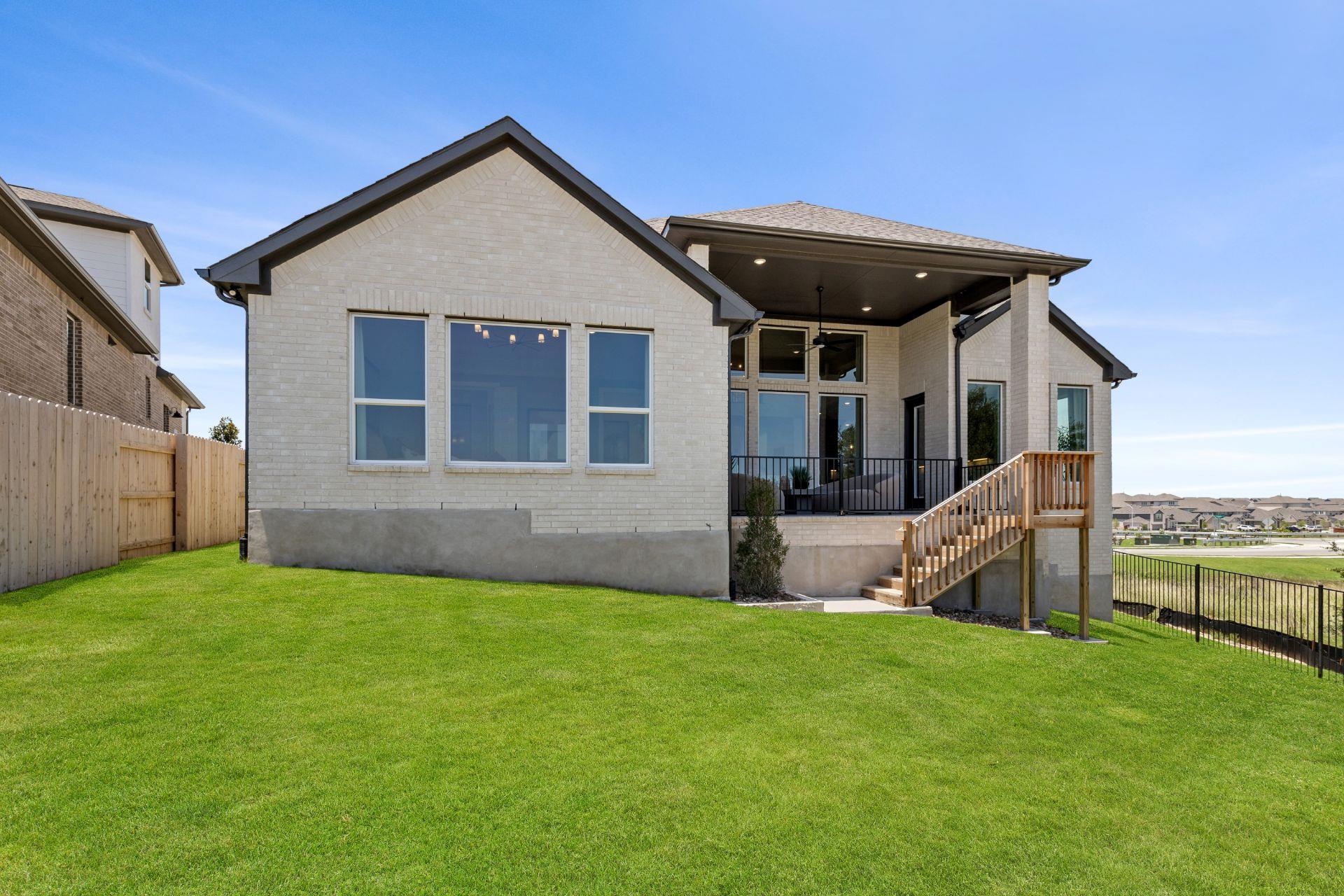 115 McMillian Dr, Liberty Hill, TX 78642