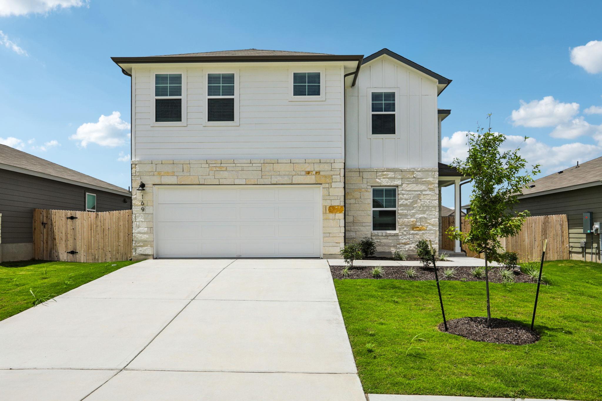 169 Honey Bee Rd, Jarrell, TX 76537