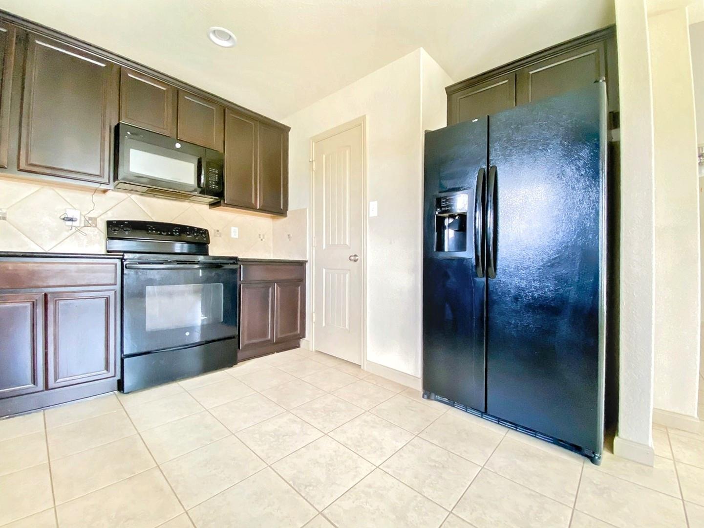 723 Spectrum Dr Dr, New Braunfels, TX 78130