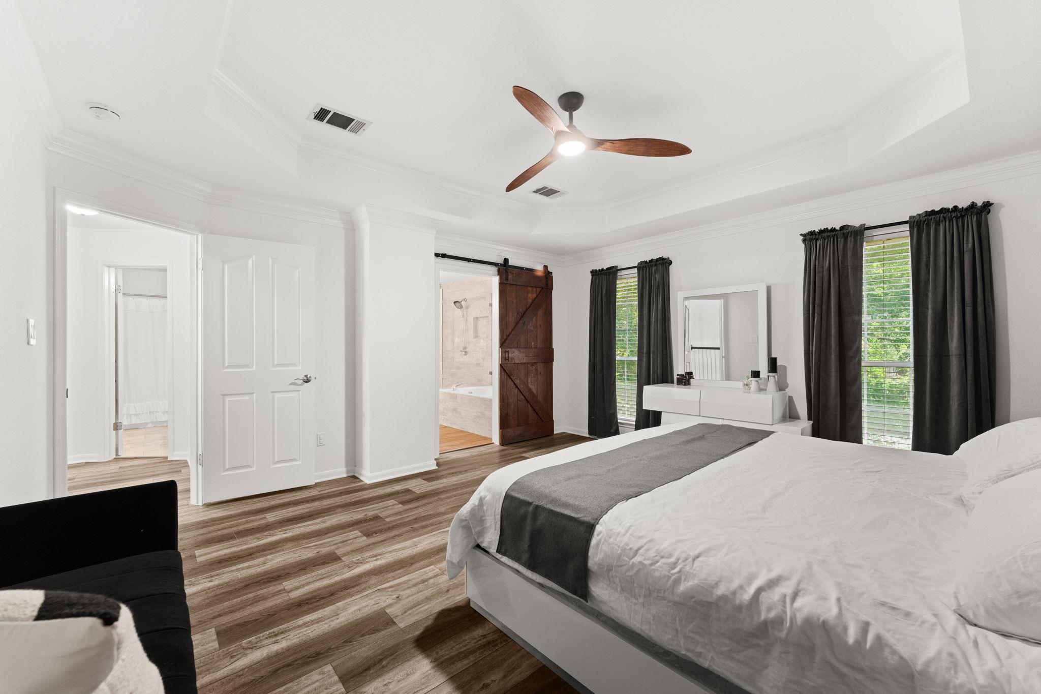 7016 Bending Oak Rd, Austin, TX 78749