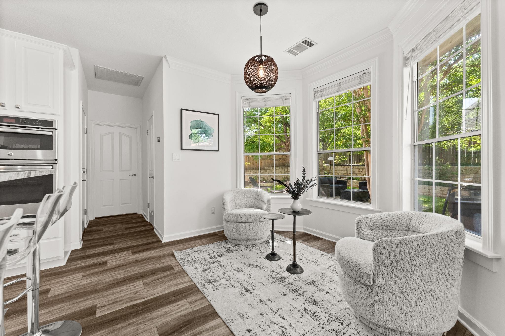 7016 Bending Oak Rd, Austin, TX 78749