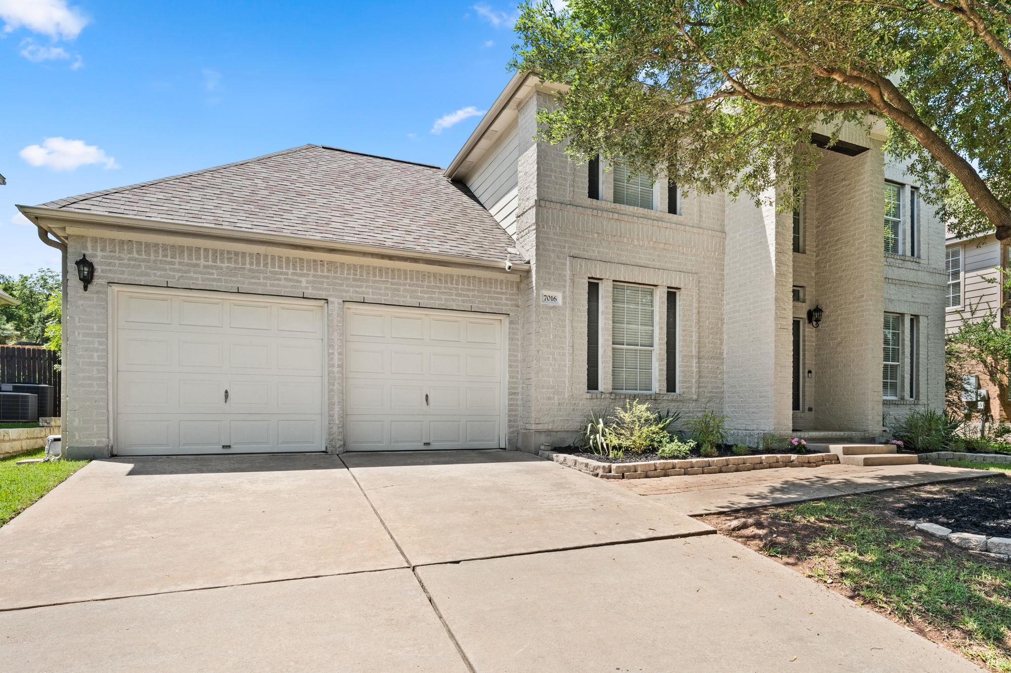 7016 Bending Oak Rd, Austin, TX 78749