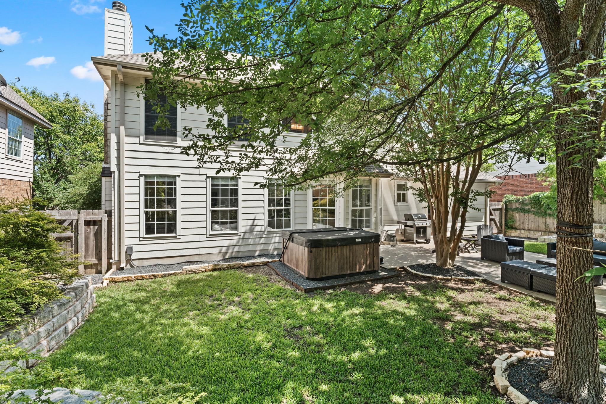 7016 Bending Oak Rd, Austin, TX 78749