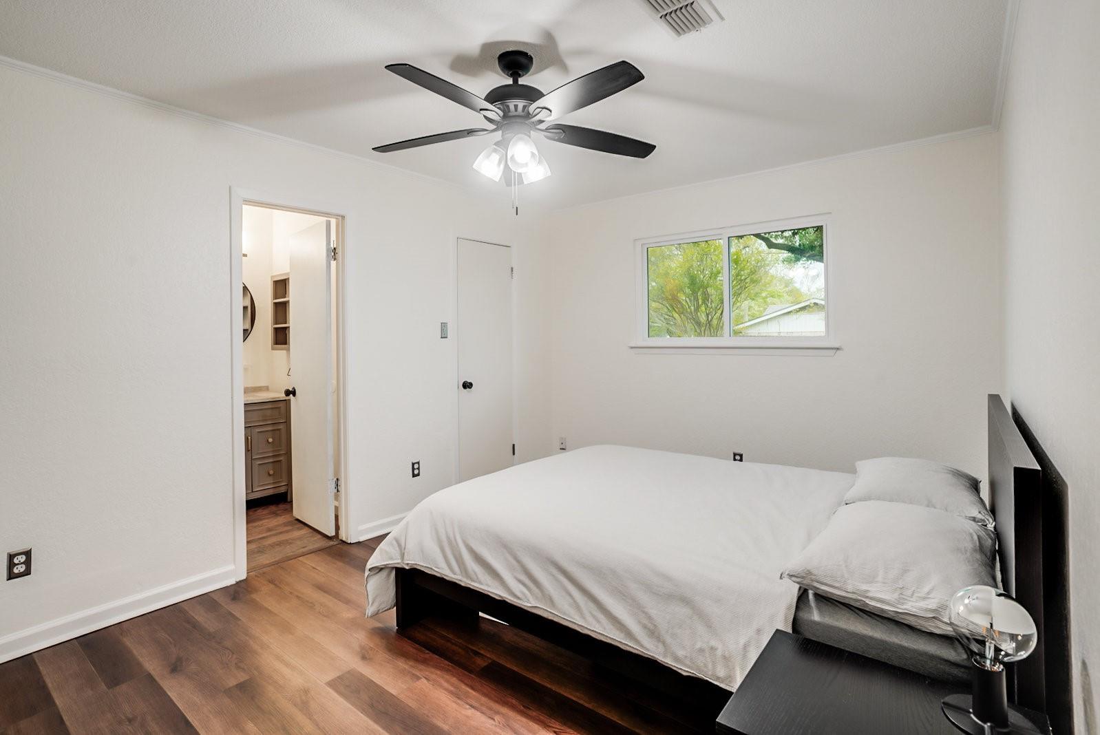 302 Garden Ct, Round Rock, TX 78664