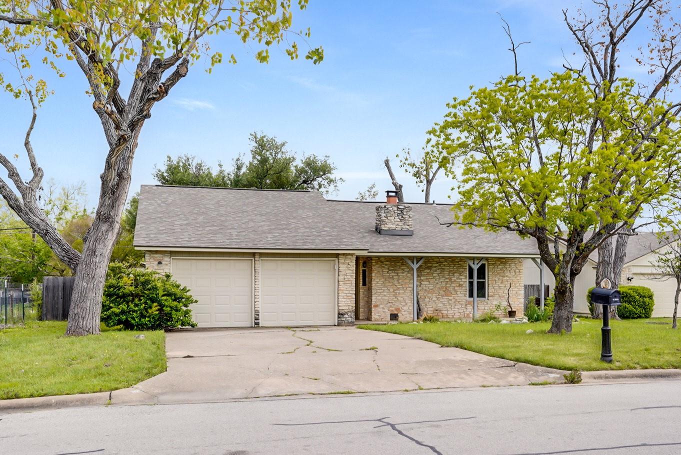 302 Garden Ct, Round Rock, TX 78664