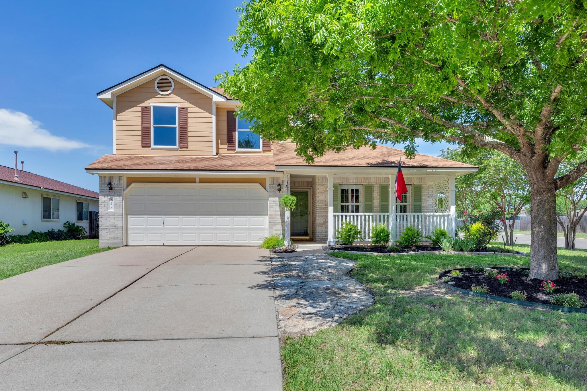 127 Edison Dr, Hutto, TX 78634
