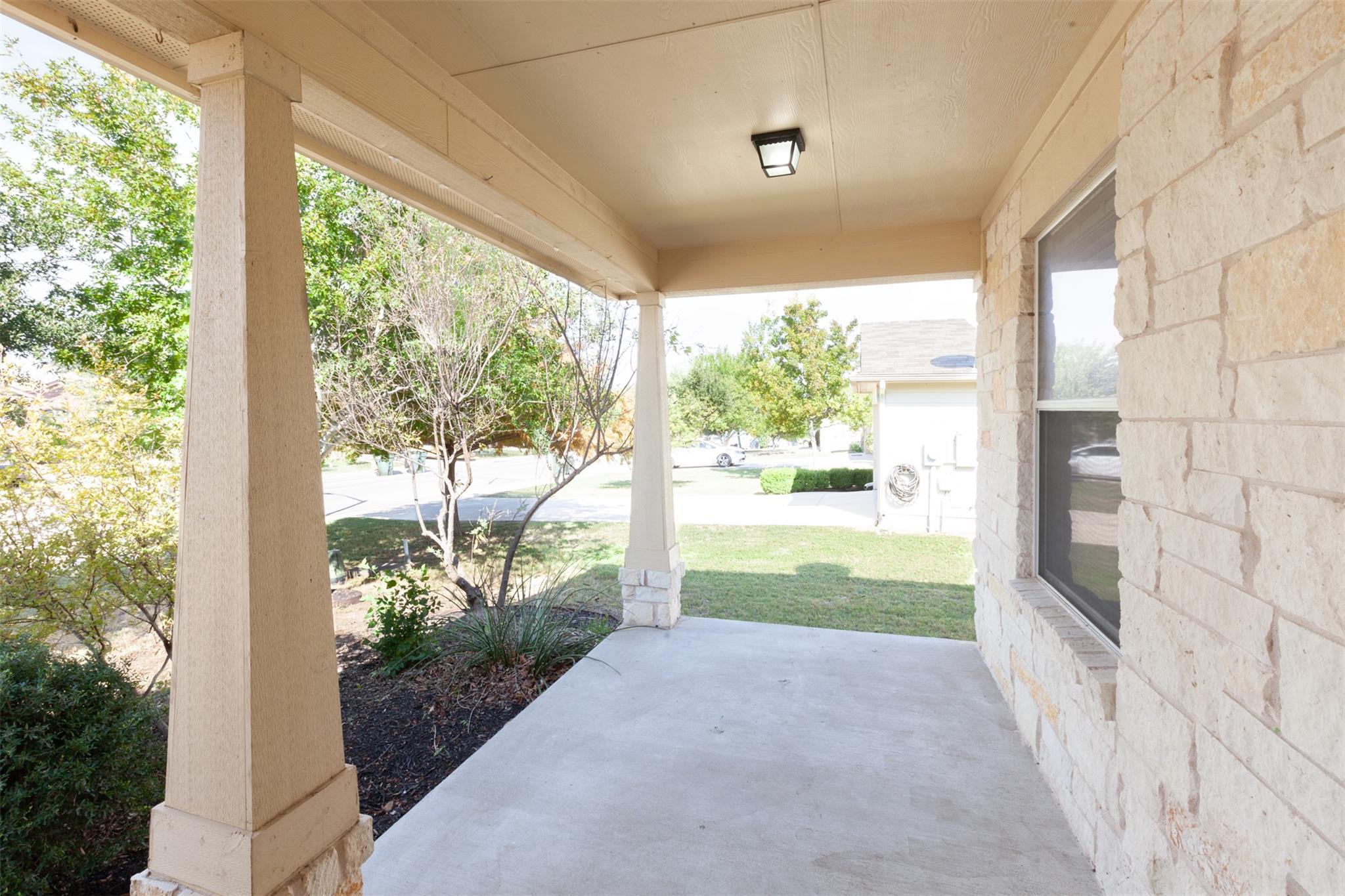 305 Goddard, Kyle, TX 78640